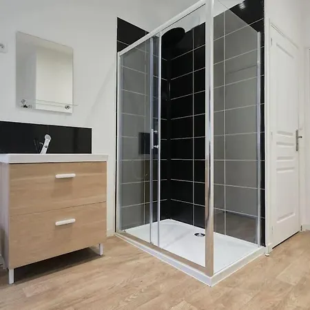 Leaf - Olympe Suites&spa - Tourcoing, Lille * Tourcoing